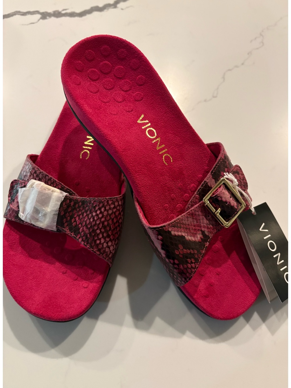 NWT Vionic Single Strap Raspberry (?) w/Buckle Slide Sandal, 7/38